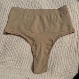 Shaping underwear - thong, size medium